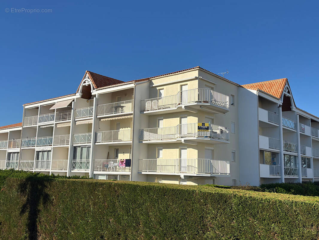 Appartement à VAUX-SUR-MER