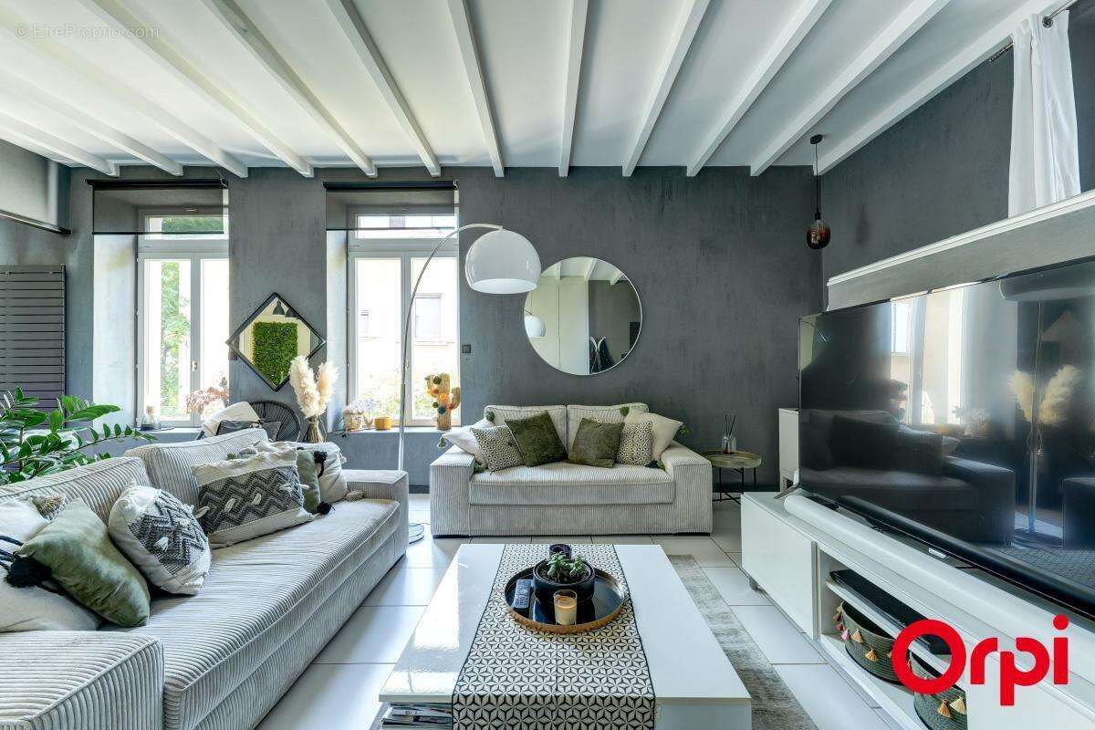 Appartement à CALUIRE-ET-CUIRE