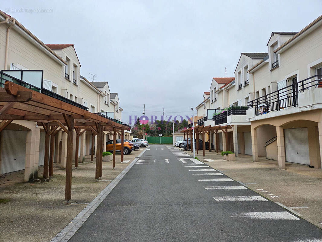 Appartement à PERSAN