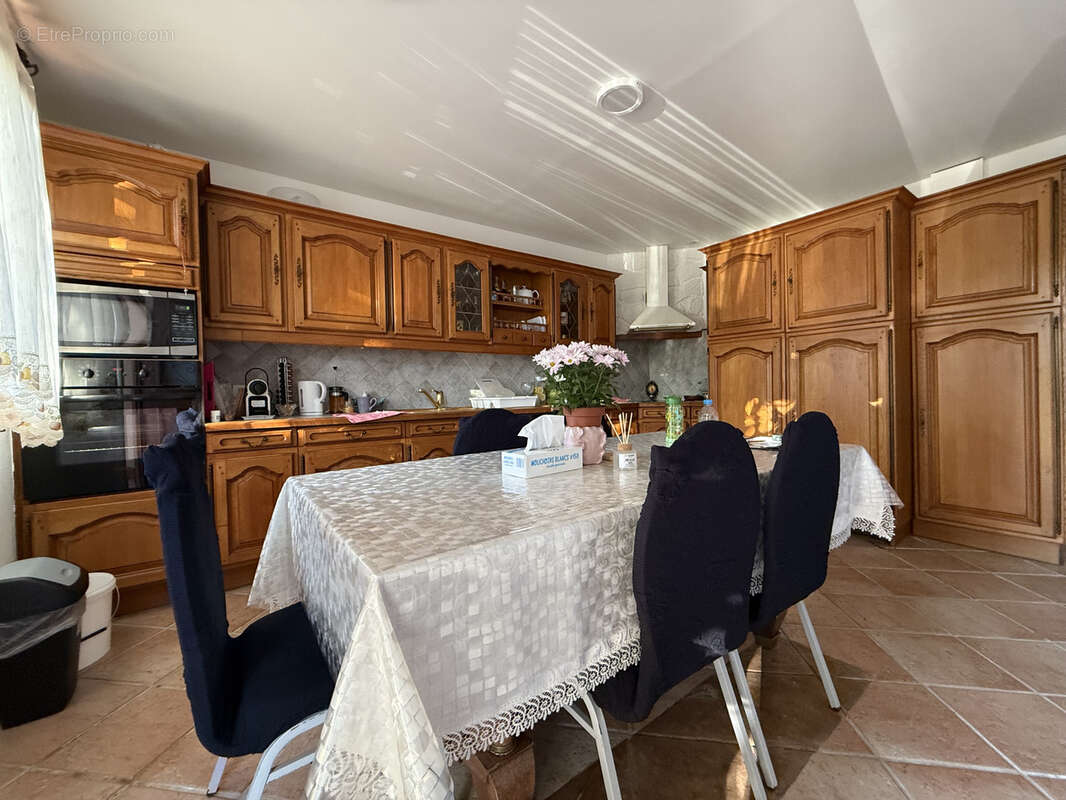 Maison à LE BLANC-MESNIL