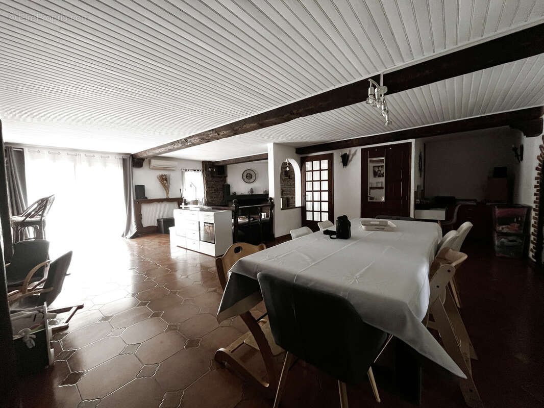 Proche Amélie - Grande villa avec trois appartements - photo 3