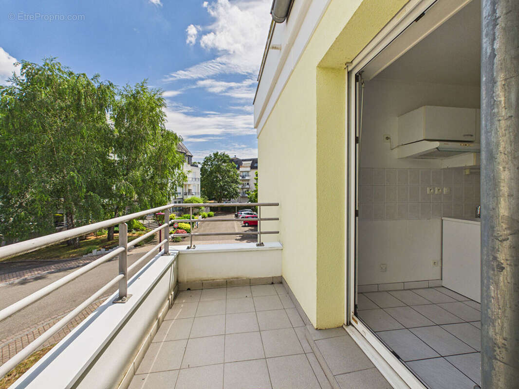 2 pieces  52m² avec balcon - photo 3