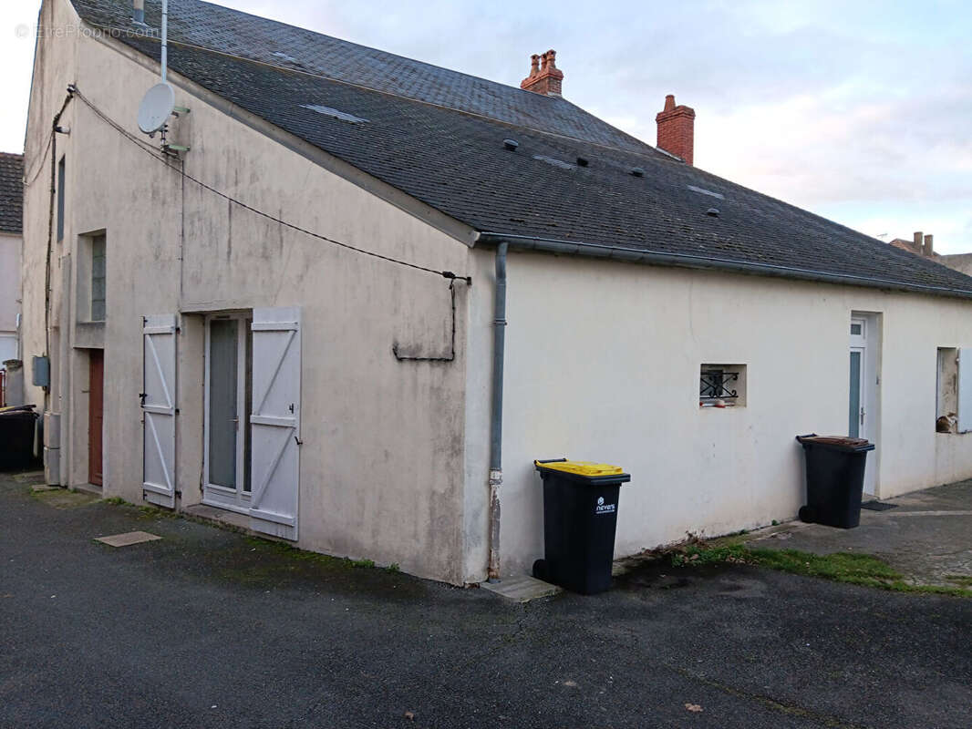 Appartement à FOURCHAMBAULT