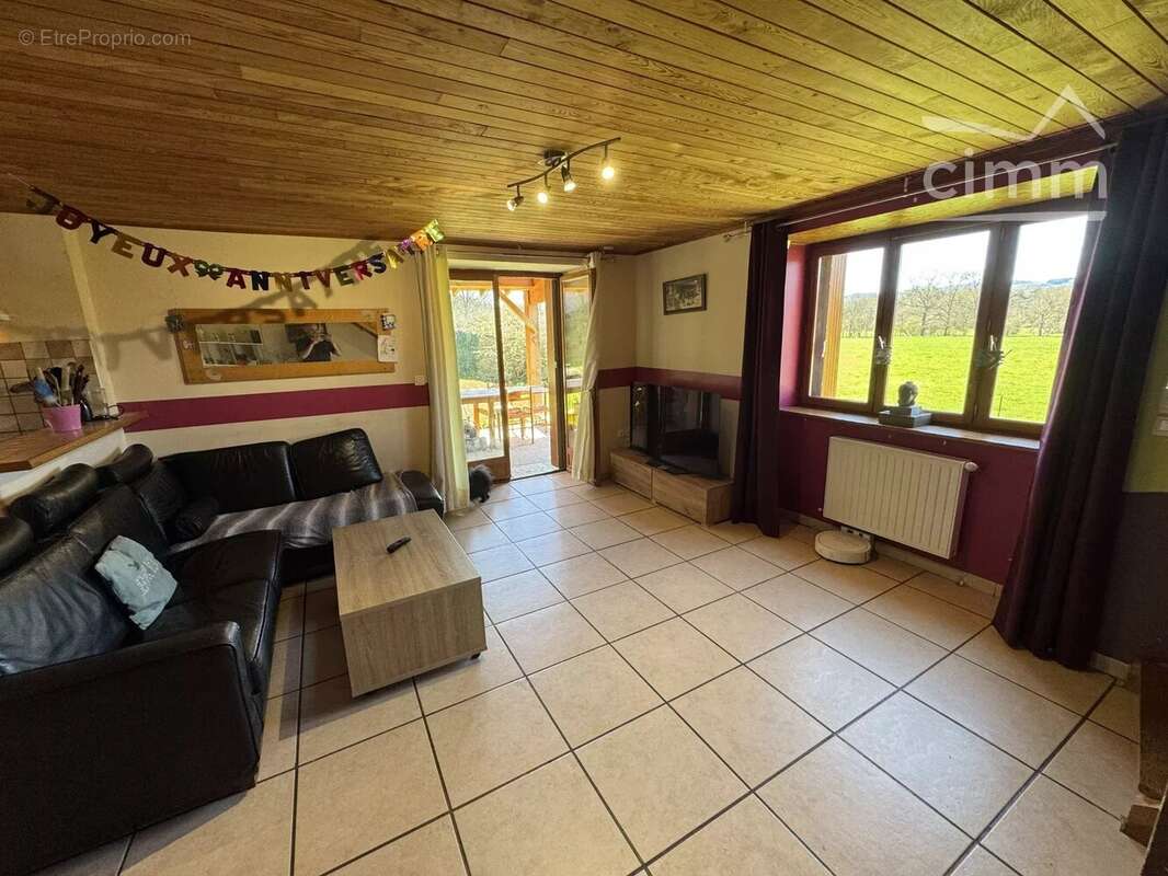 Appartement à MARSAC-EN-LIVRADOIS