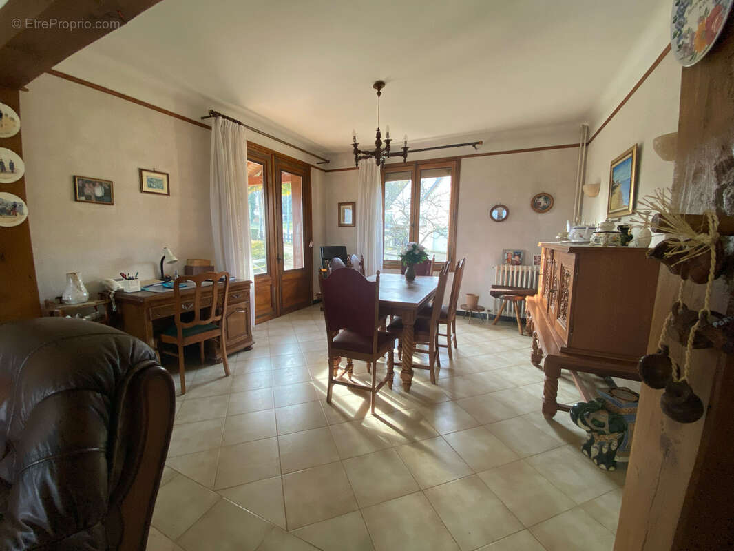 Maison à LA CHAPELLE-REANVILLE