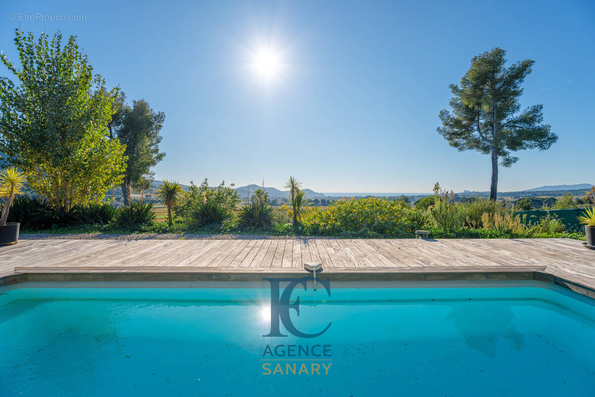 Maison à LA CADIERE-D&#039;AZUR