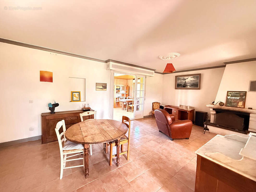 Maison à SAINT-POL-DE-LEON