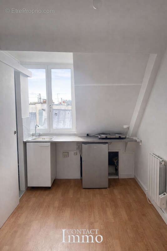 Appartement à PARIS-3E