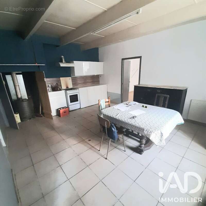 Maison 70 m² à Carhaix-Plouguer  - photo 4