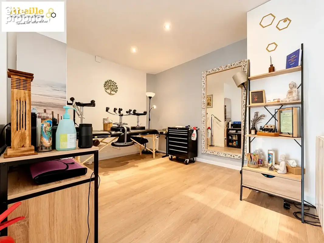 Maison sur la commune de breuillet, 5 pieces, 3 chambres, petit extérieur - photo 3