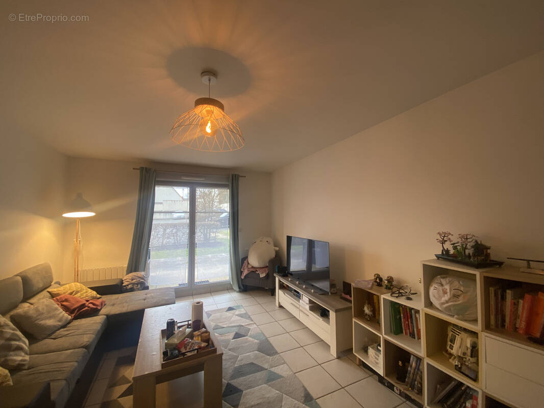 Appartement à SAINT-JEAN-DE-BRAYE