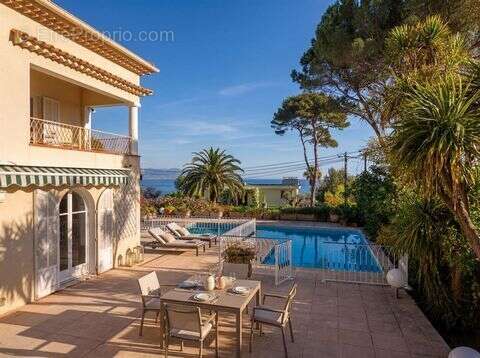 Maison à ANTIBES