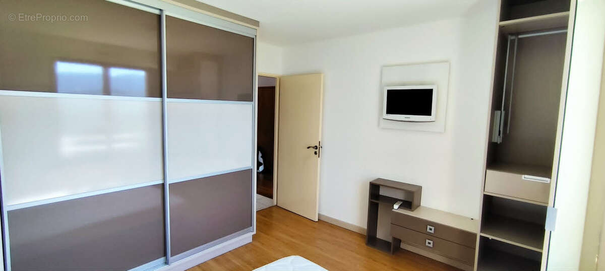 Appartement à JACOB-BELLECOMBETTE