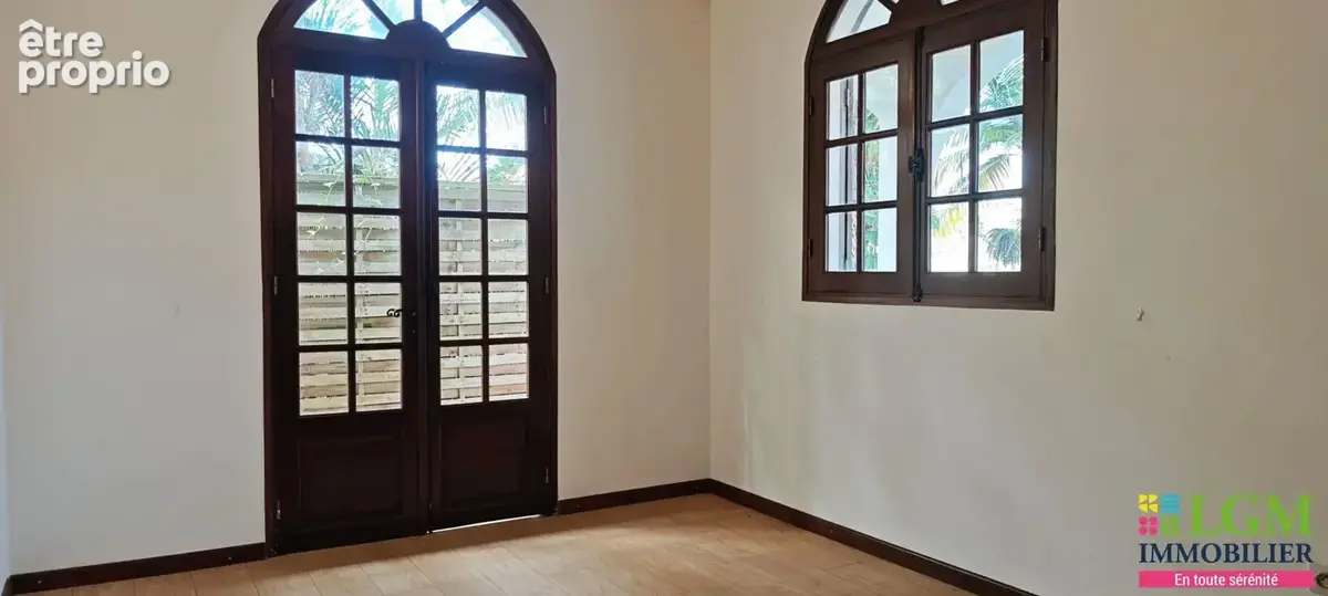 Nouveau PRIX / villa de charme spacieuse sur grand terrain 1.200m2, Trois Mares, TAMPON - photo 12