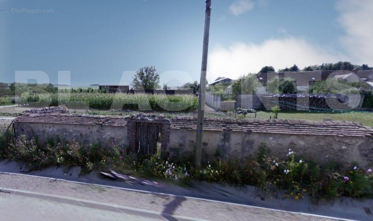 Capture d&#039;écran_inPixio - Terrain à LA LOUPTIERE-THENARD