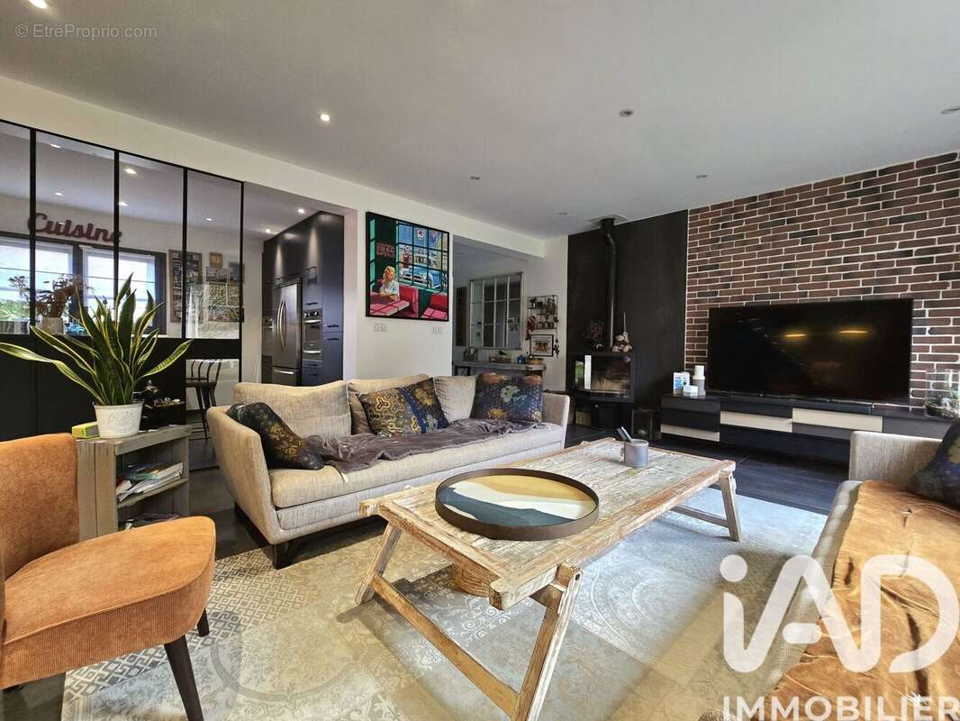 Photo 4 - Maison à MAGNY-LE-HONGRE