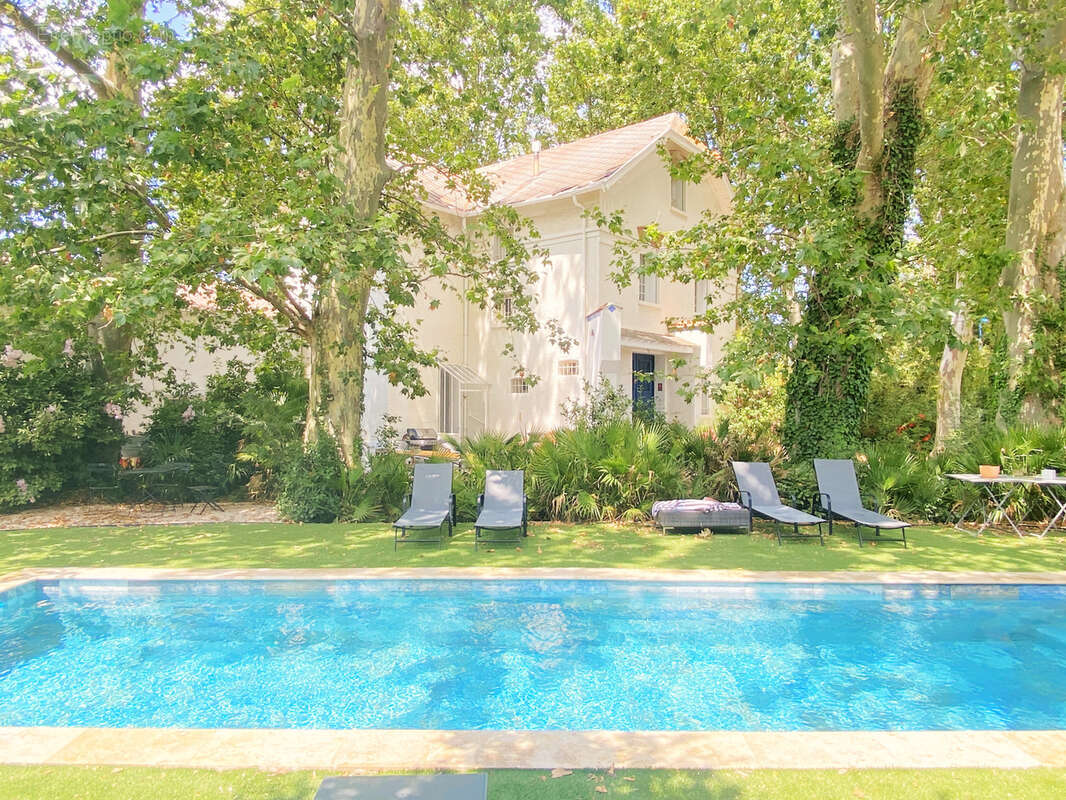Une maison de maitre avec maison d'amis sur 2580m2 de parc arbore, a 10 minutes de perpignan - photo 4