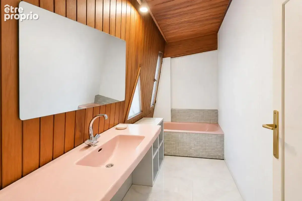 Maison 12 pièces, 617 m² avec jardin à Roquefort - photo 9