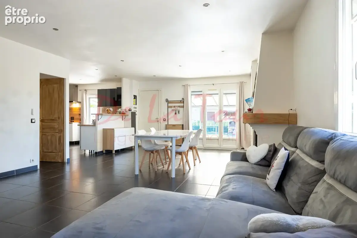 Secteur 12ème Maison individuelle de plain-pied T4 avec dépendances sur un terrain de 1 360 m2 - photo 8