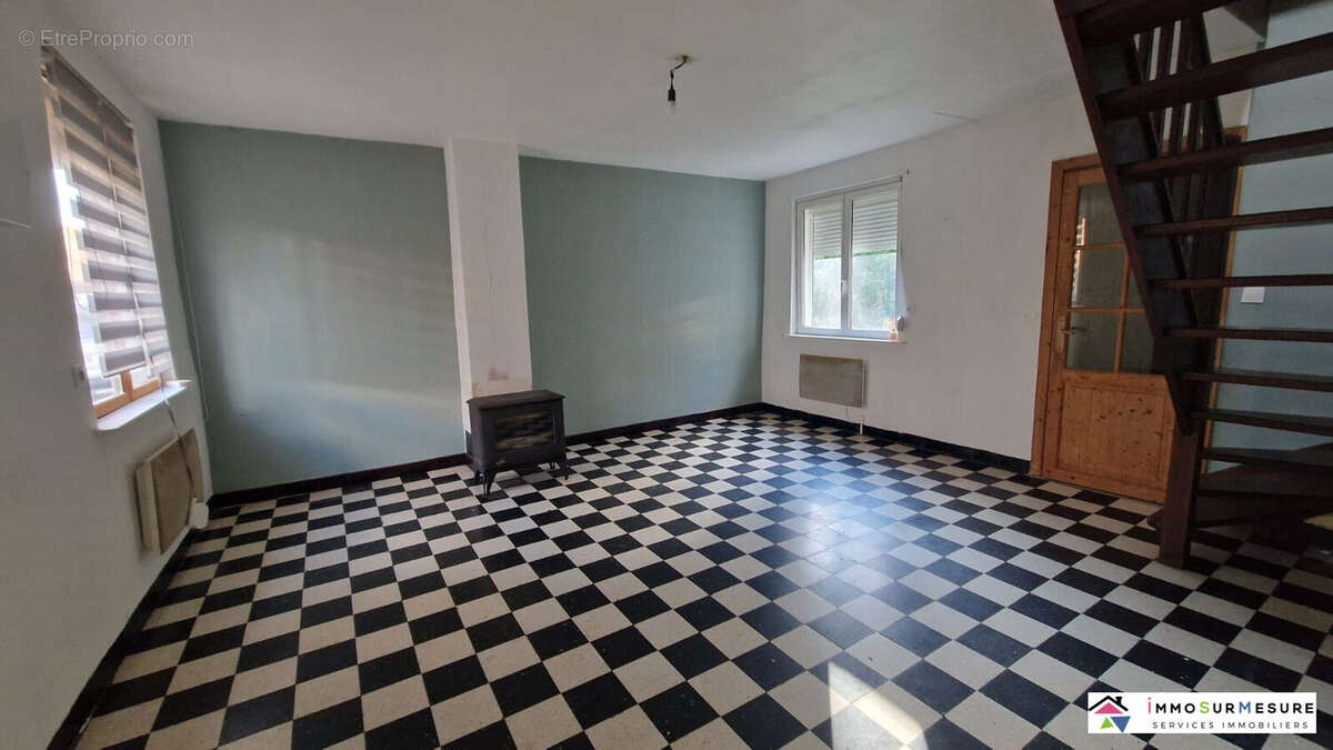 Maison à SAINT-POL-SUR-TERNOISE