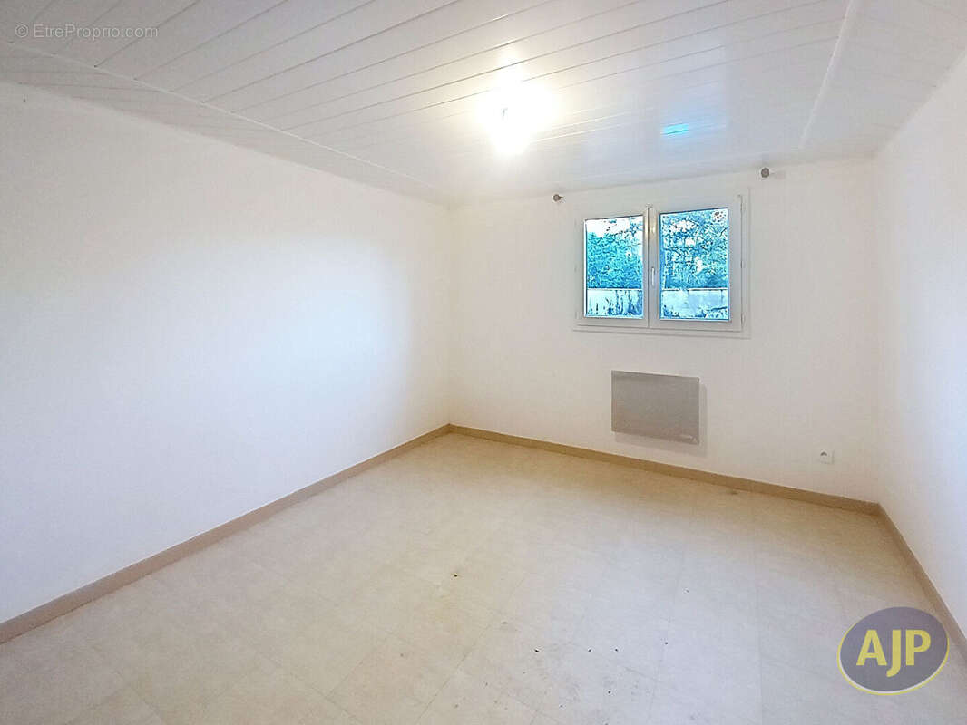 Maison à LESPARRE-MEDOC