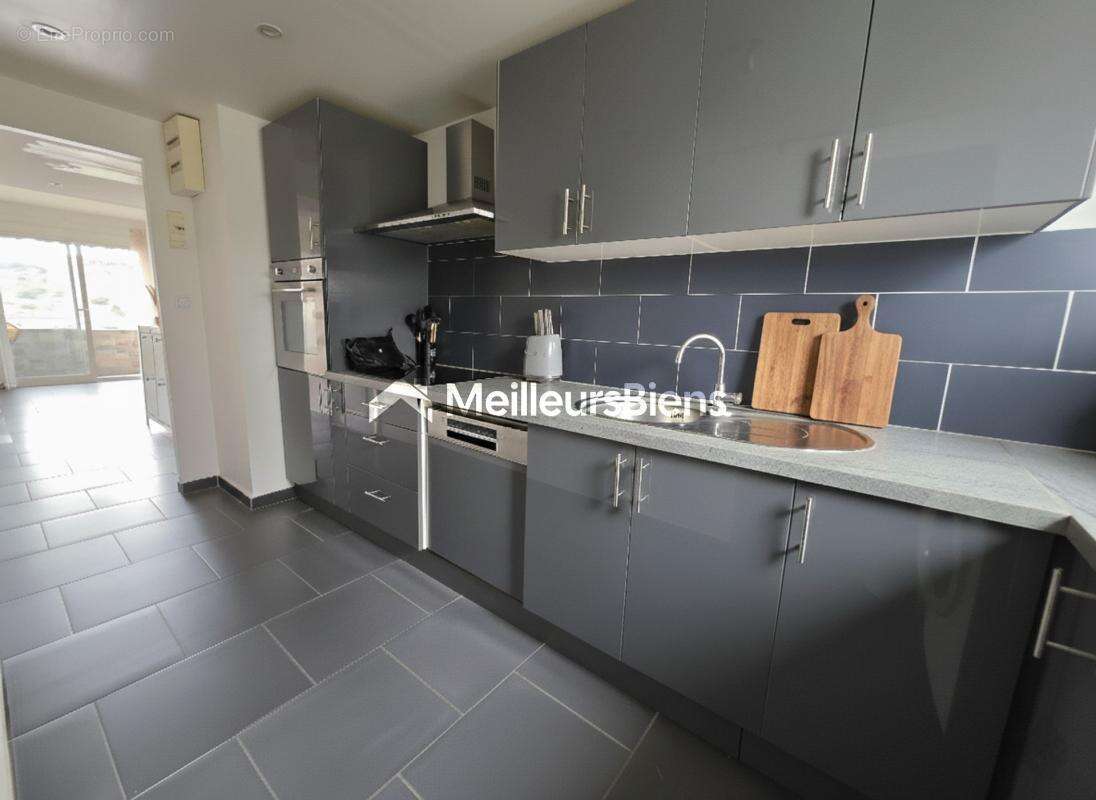 Appartement à SEPTEMES-LES-VALLONS