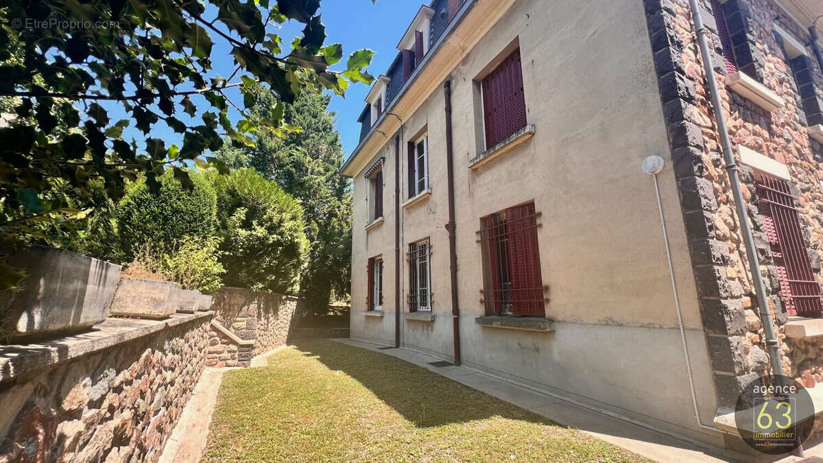 Appartement à CHATELGUYON