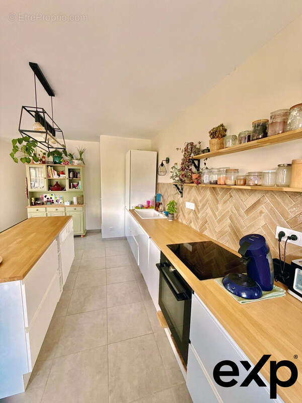 Appartement à SAINT-JEOIRE-PRIEURE