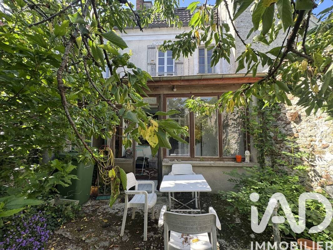 Photo 1 - Maison à REBAIS