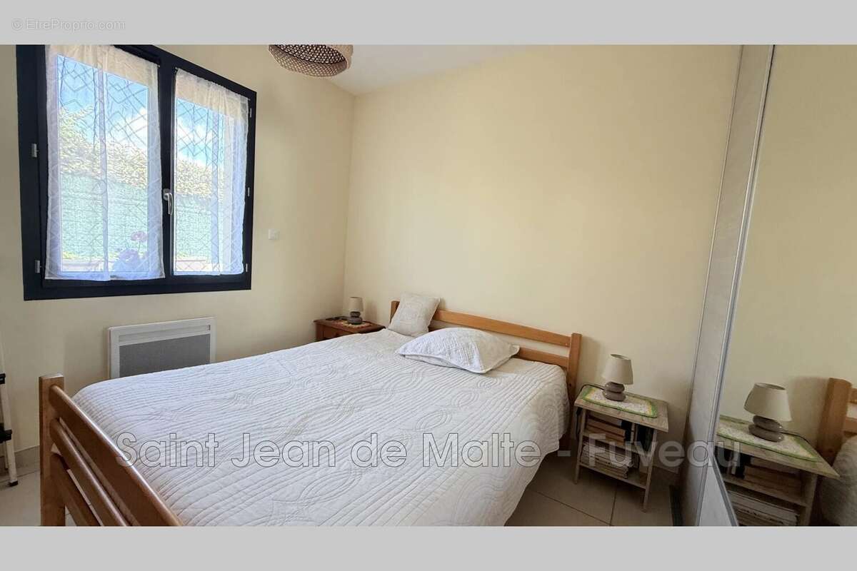 Maison à POURRIERES