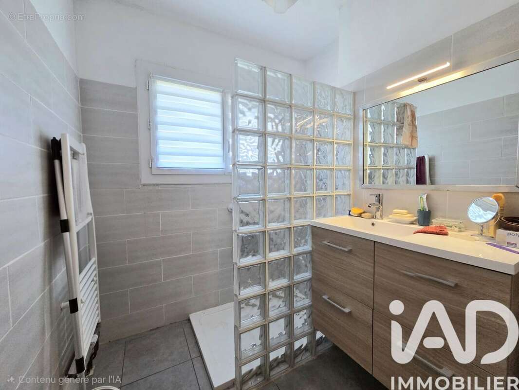 Photo 9 - Maison à NAINTRE