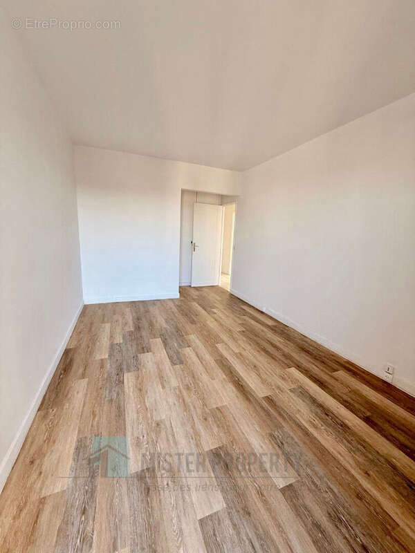 Appartement à RUEIL-MALMAISON