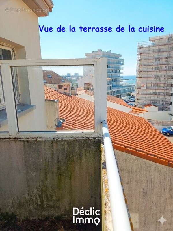 Appartement 2 chambres + parking + garage - 50m de la mer - photo 8