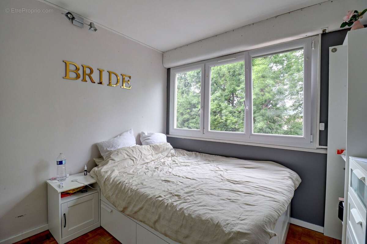 Appartement à VERNEUIL-SUR-SEINE