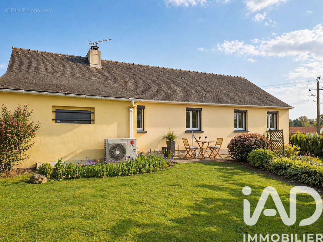Photo 2 - Maison à VILLEDIEU-LES-POELES