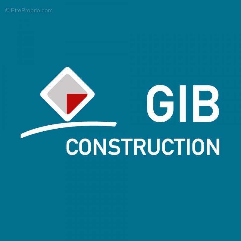 Terrain à PARENTIS-EN-BORN