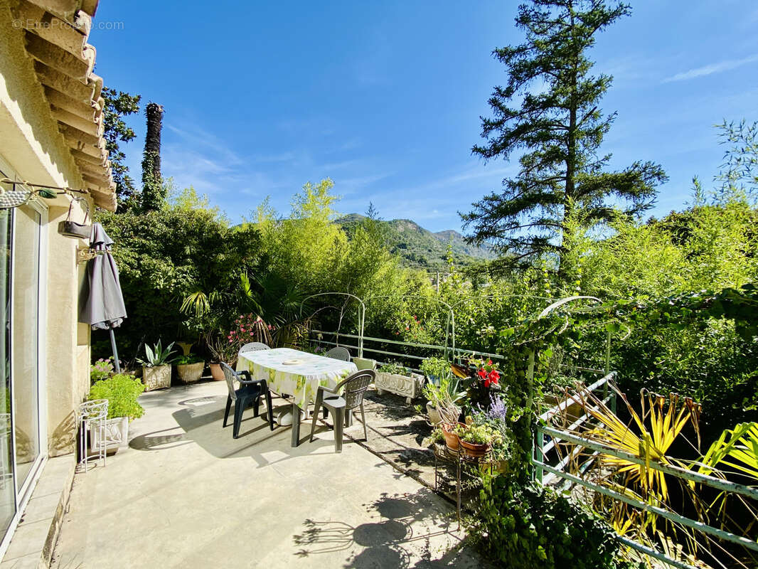 Buis les baronnies - belle maison avec gïte et garage - photo 3