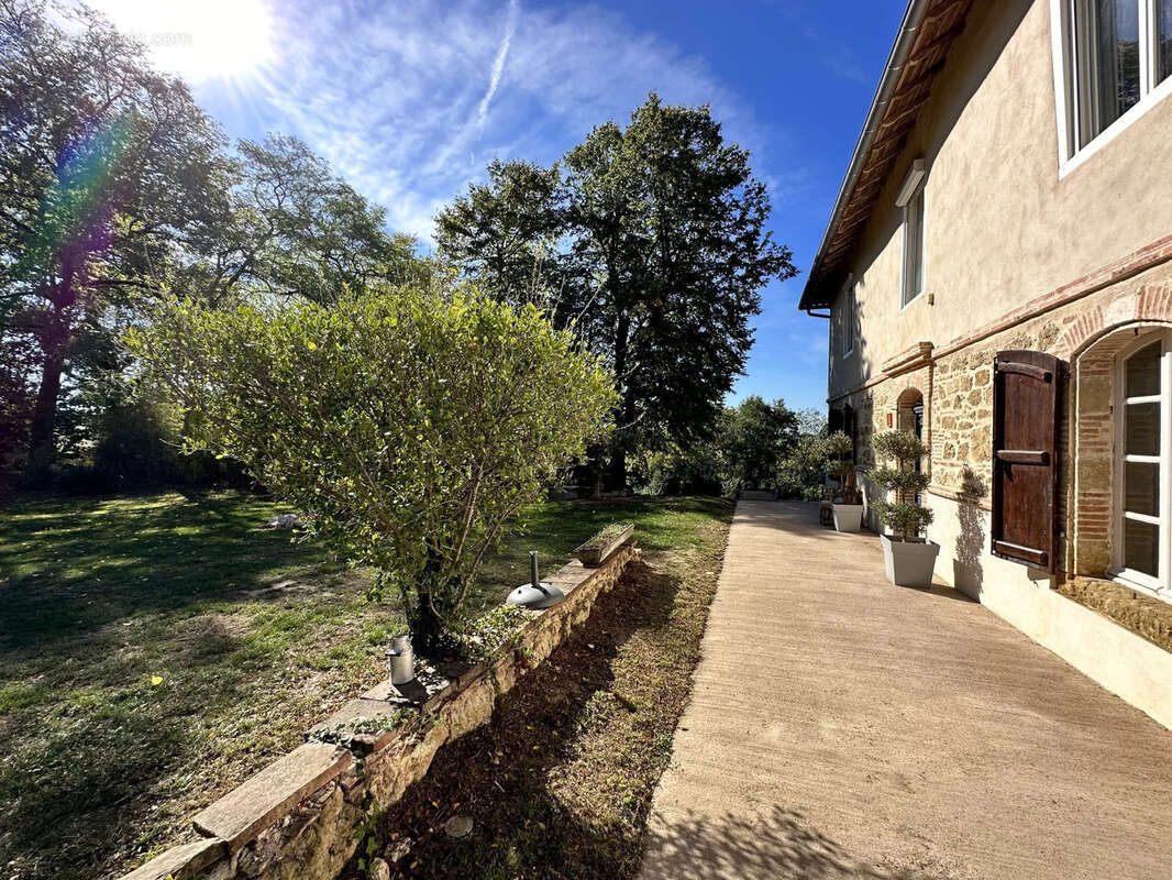 Maison à L&#039;ISLE-JOURDAIN