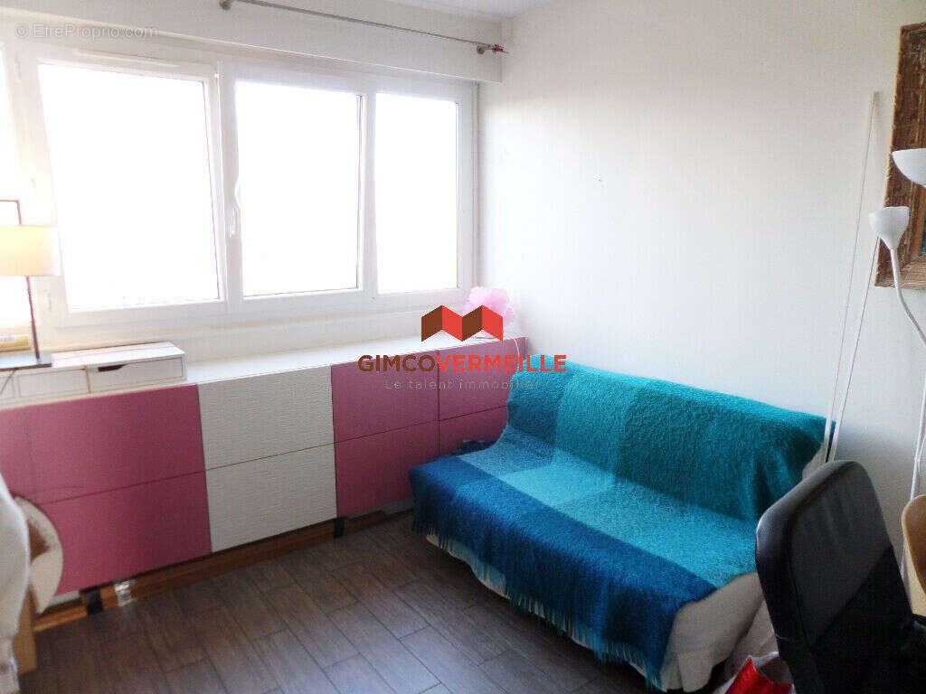 Appartement à LA CELLE-SAINT-CLOUD