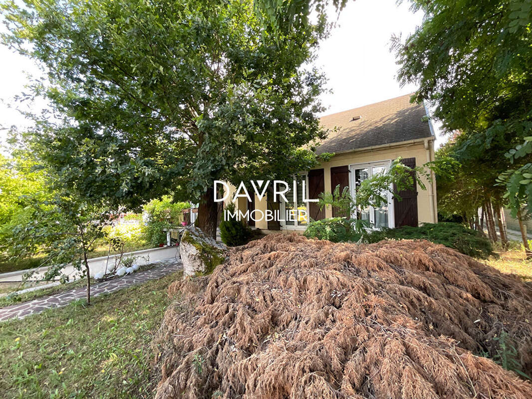 Maison à CONFLANS-SAINTE-HONORINE