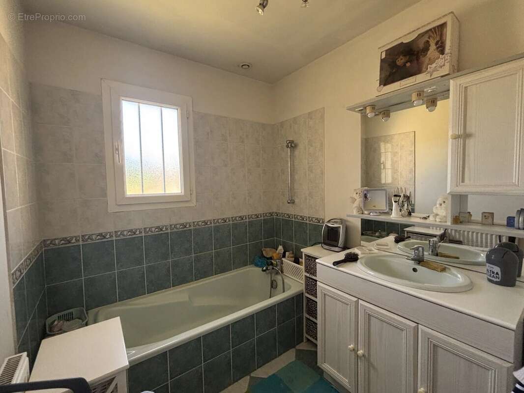 Maison à SAINT-CELERIN