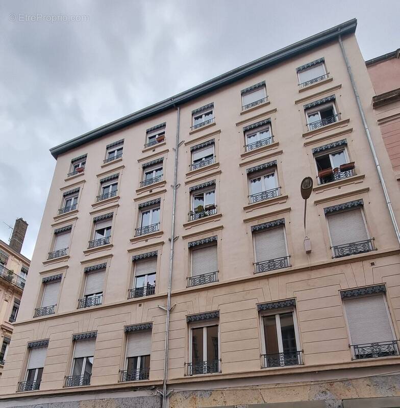 Appartement à LYON-7E