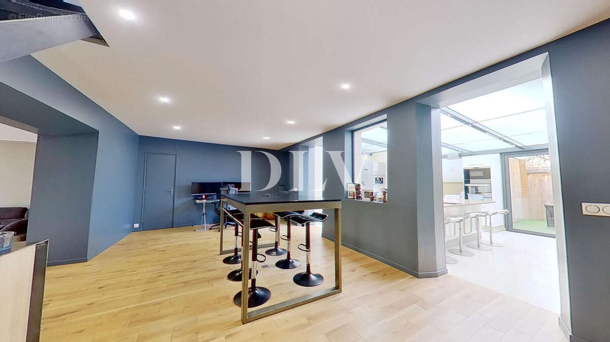 Appartement à FONTAINEBLEAU