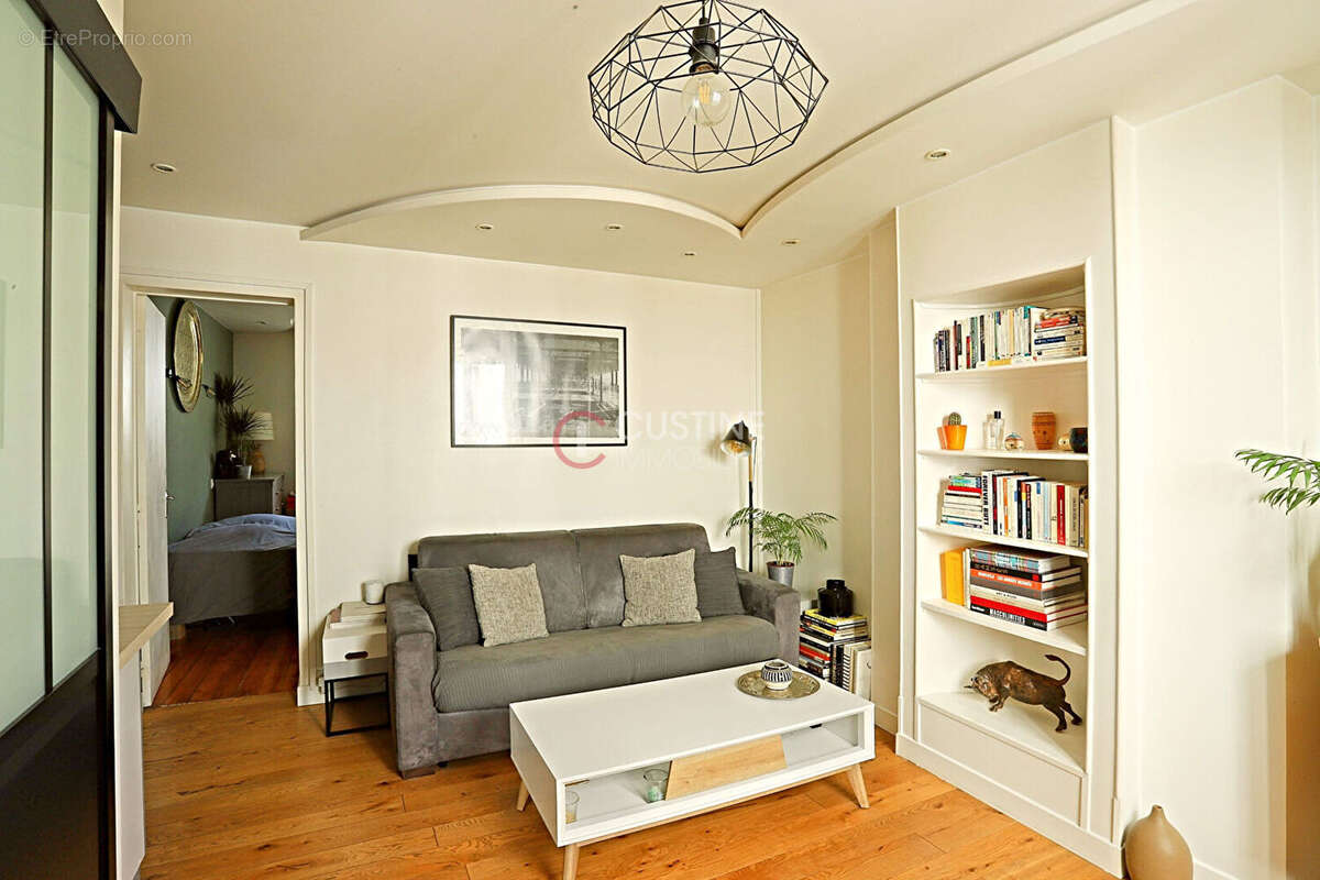 Appartement à PARIS-18E