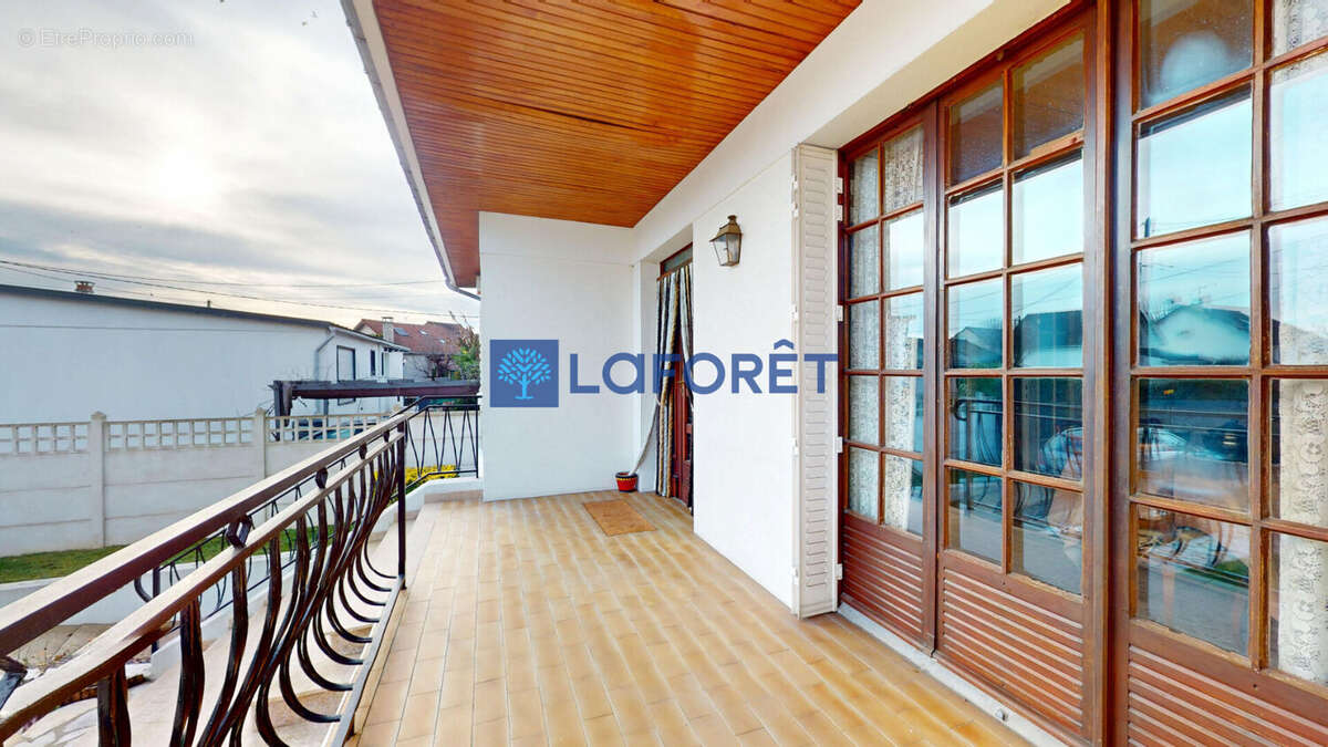 Maison à ATHIS-MONS