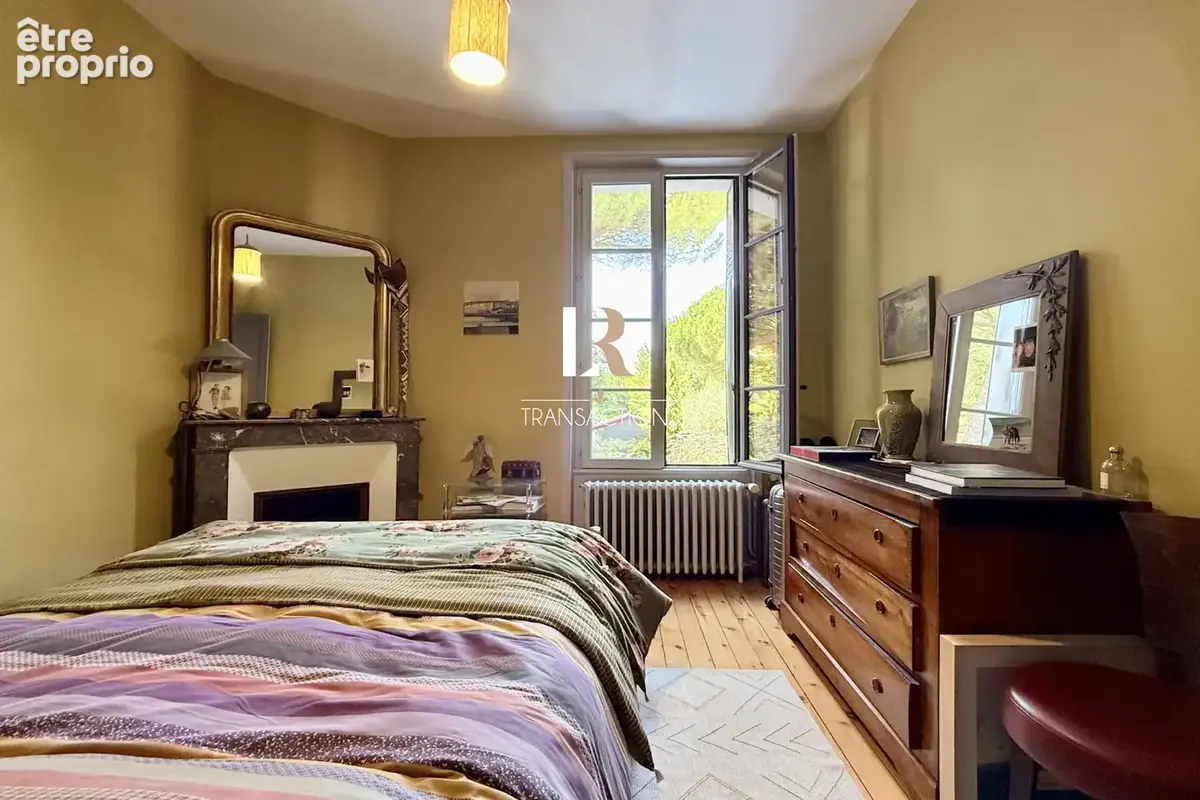 LR Transactions - La Genette - Maison de caractère avec joli jardin arboré - photo 19