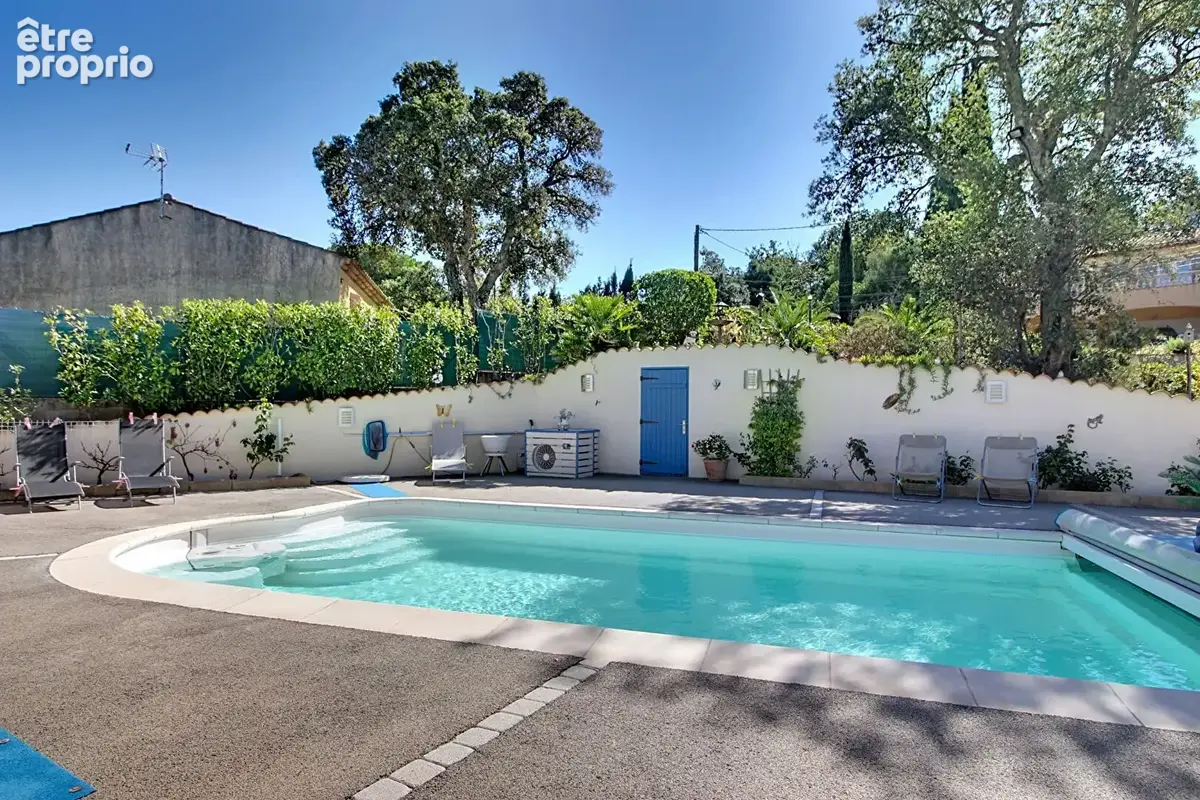 A VENDRE EN EXCLUSIVITÉ- Maison d'environ 120m2 à Vidauban- Terrain 1300m2,- piscine- cuisine d'été- garage - car port - photo 20