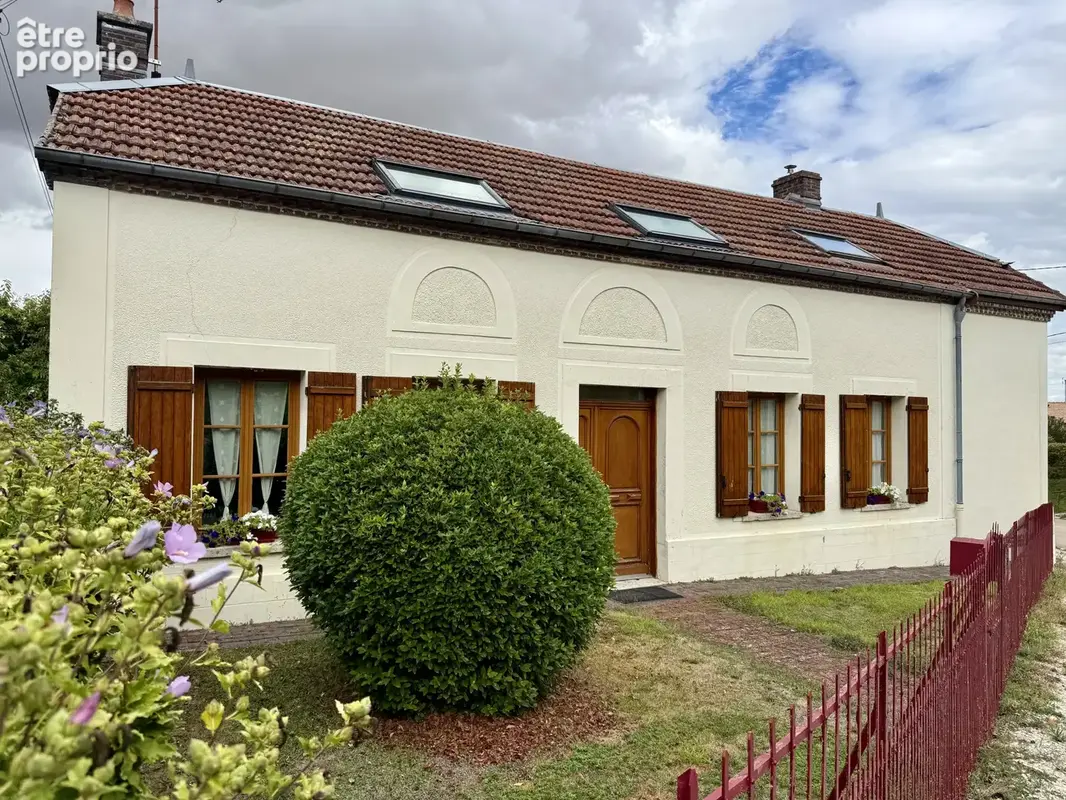 NEUVILLE-SUR-VANNE - Maison 11 pièces 179m2 avec dépendance - photo 16