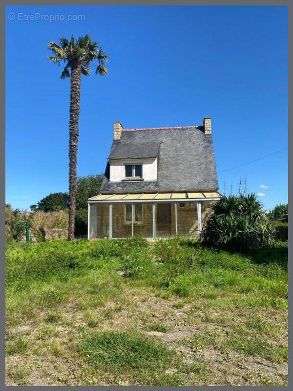 Maison à ROZ-LANDRIEUX