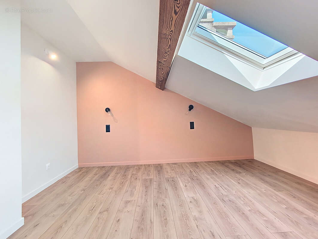 Appartement à AIX-LES-BAINS